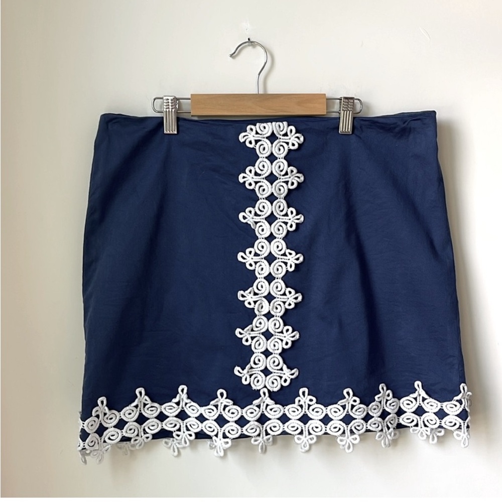 Lilly Pulitzer Navy Blue and White Embroidered Skirt